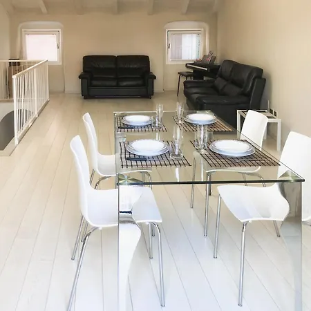 Prázdninový dům Budello Di Alassio, Ampio Con Box Vicino Al Mare Alassio